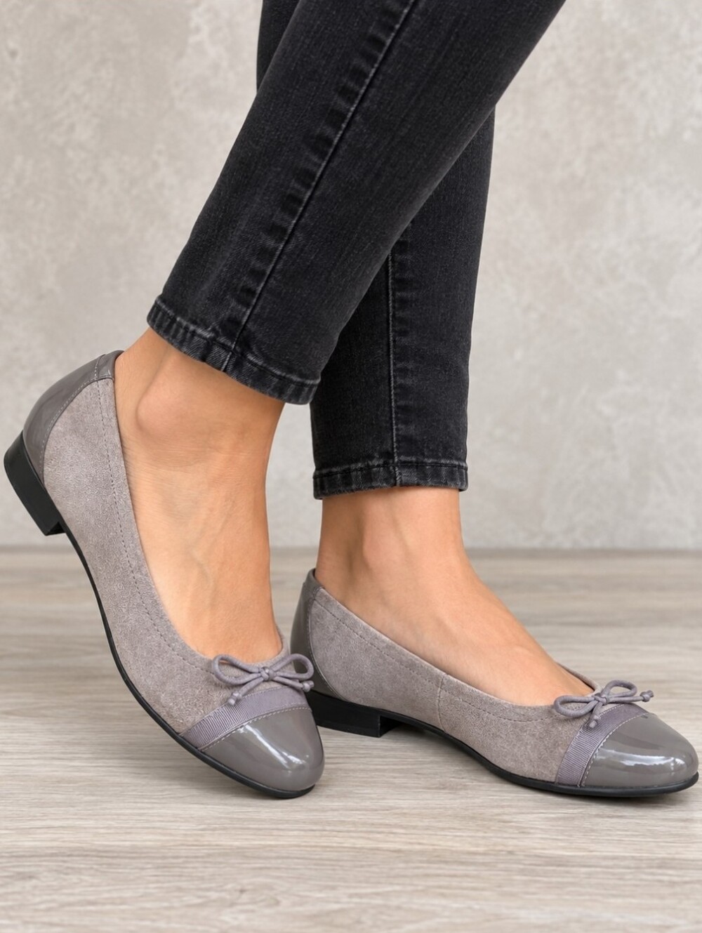 Clarks Unstructured Un Blush Y2K Preppy Minimalist Capped Toe Ballet Flats